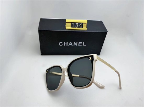 Chanel Sunglass A 044